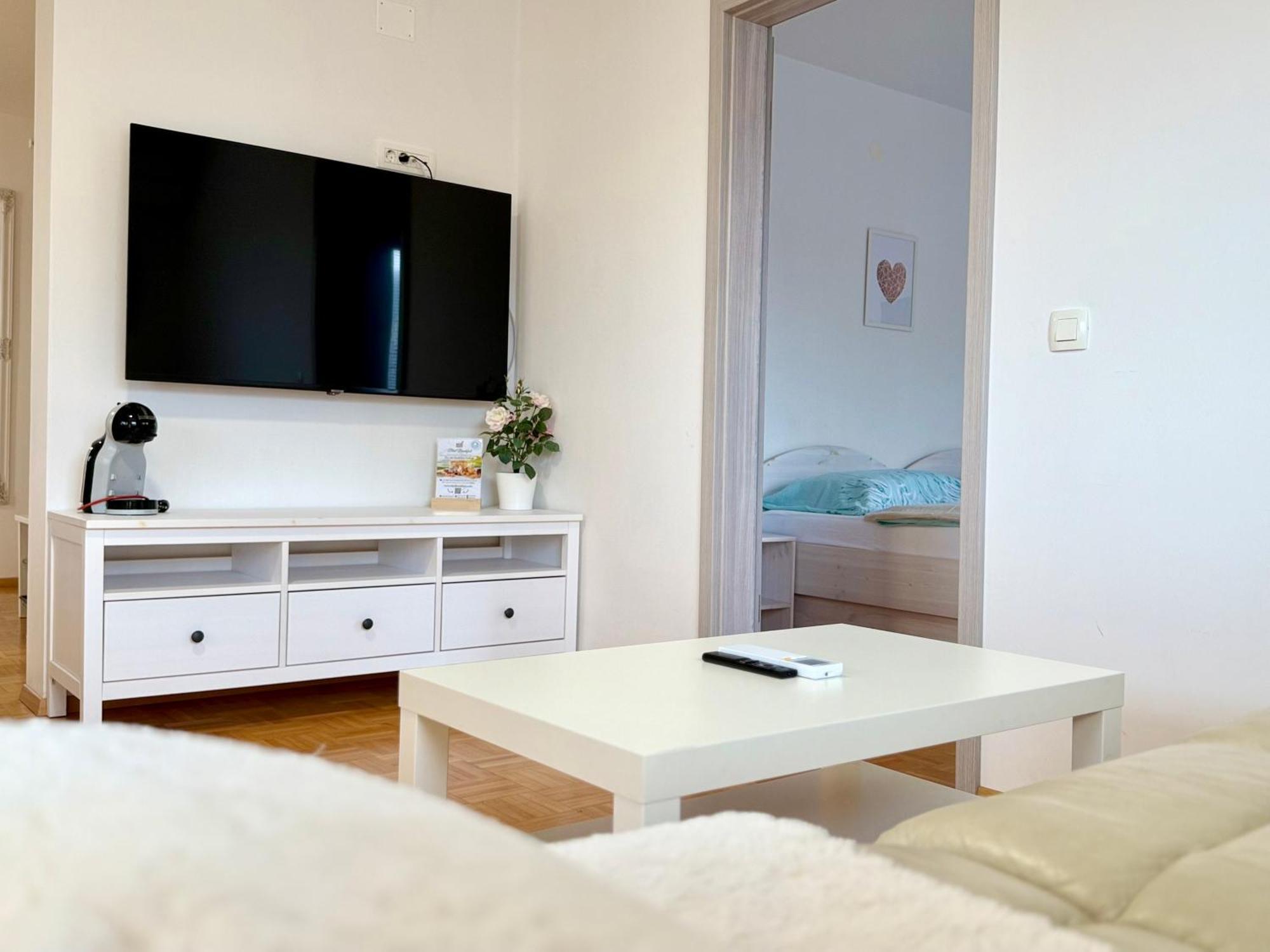 Guest House Kobal Spodnje Gorje 外观 照片